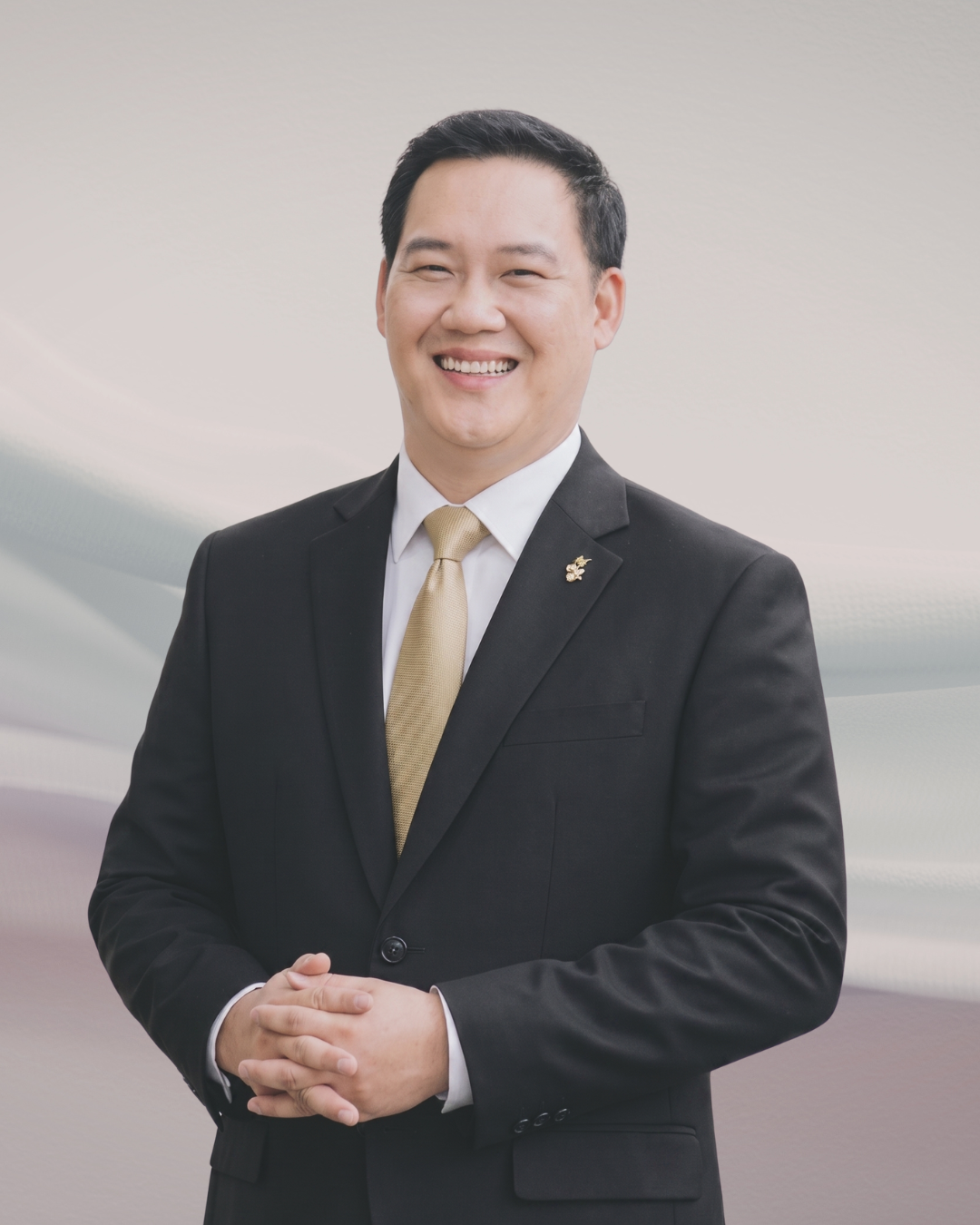 อาจารย์ ดร.ยุทธจักร งามขจิต